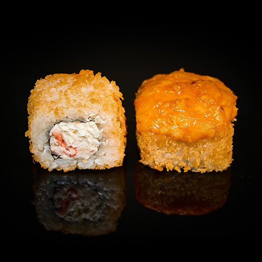 Запеченный ролл с курицей и снежным крабом