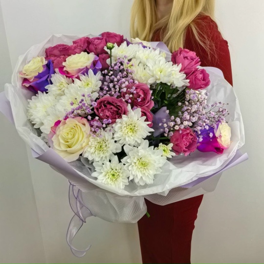 Сборный букет «Цветочная поляна»