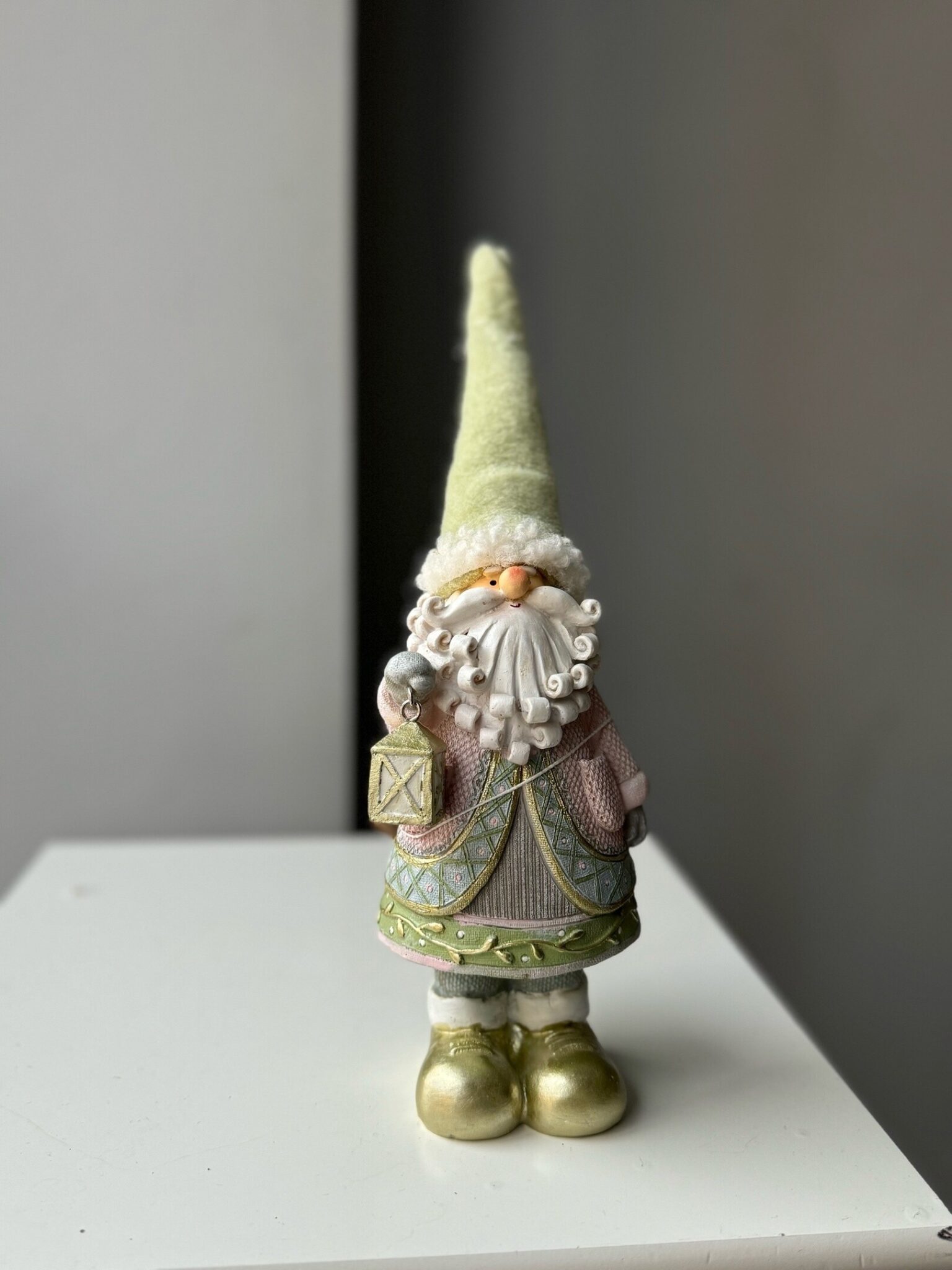 Сувенир Санта с фонарем полирезин 28*9*9