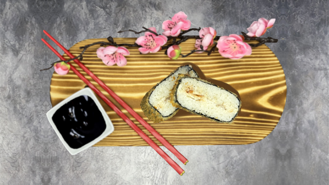 Онигири темпура-угорь (соус грибной)