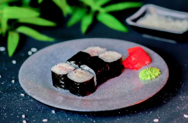 Мини ролл со снежным крабом