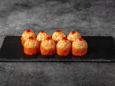 Острый ролл с курицей