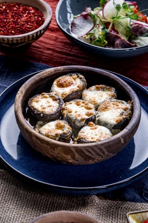 Д Шляпки шампиньонов запеченные с сыром