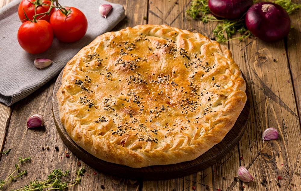Пицца закрытая мясная 30 см