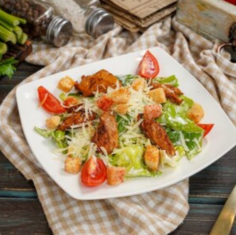 Цезарь с курицей