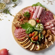 Мясная тарелка