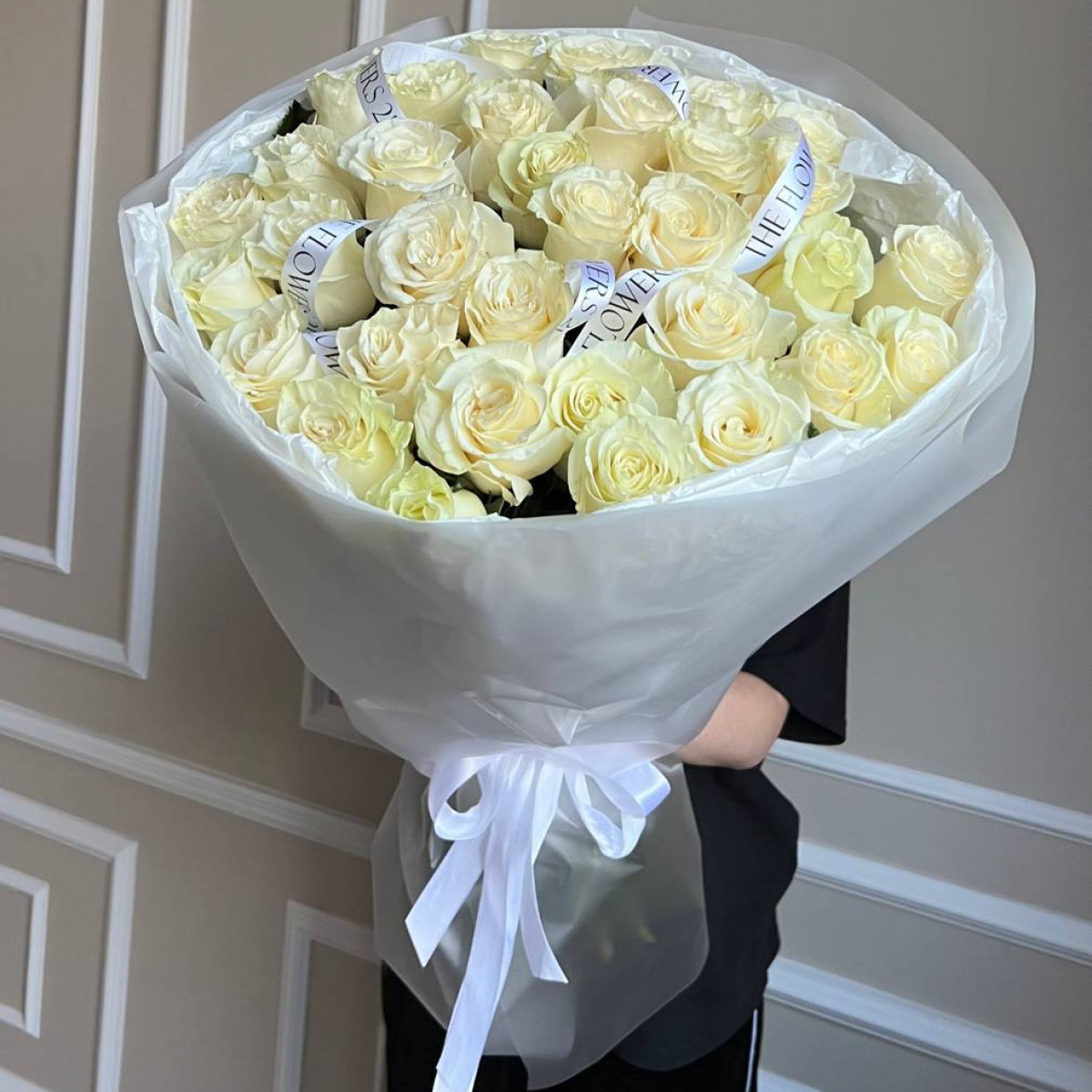 Моно букет из 35 роз (предзаказ)