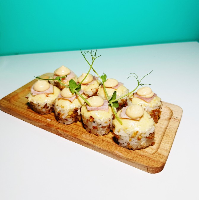 Запеченный ролл бостон