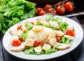 Цезарь с курицей
