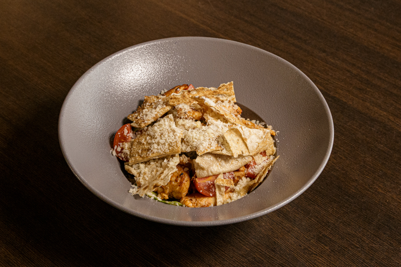 Цезарь с курицей