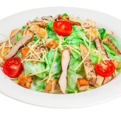 Салат Цезарь с цыпленком
