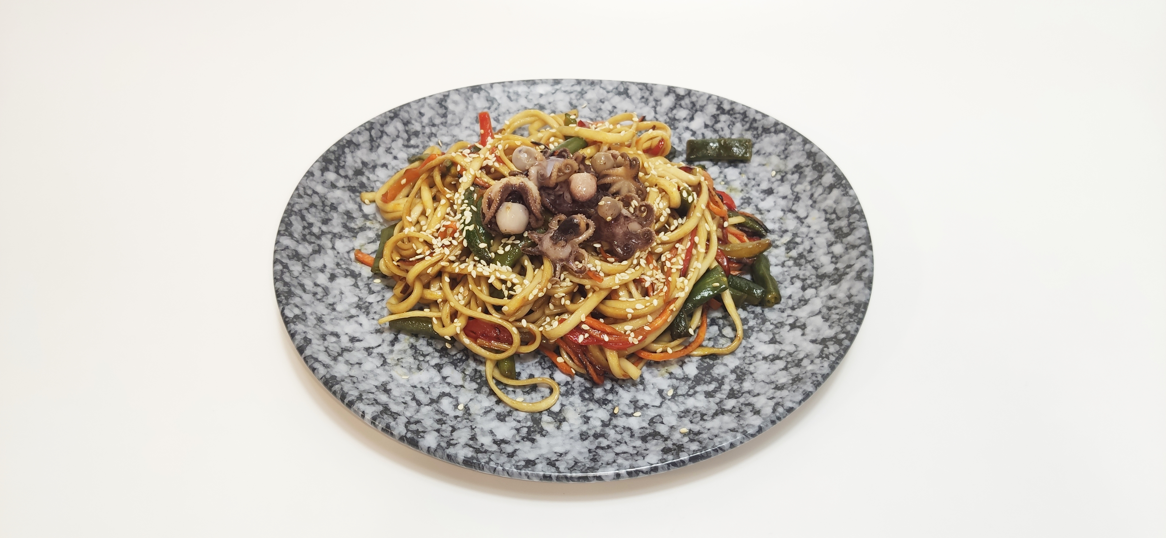 Удон с осьминогом