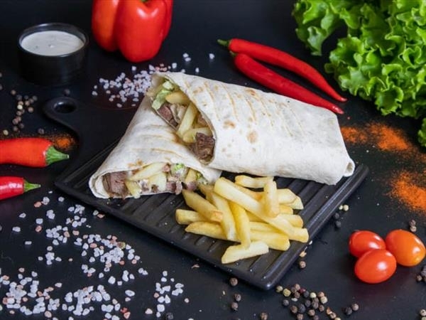 Ереванская шаурма с шашлыком из говядины