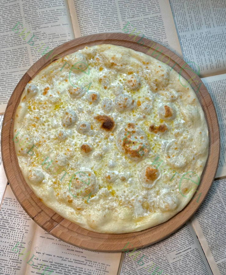 Лепешка с сыром и оливковым маслом