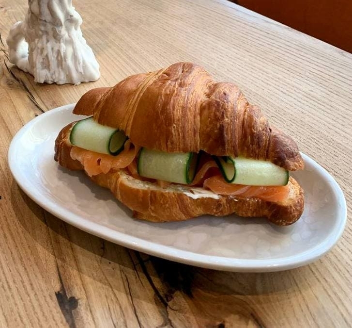 Ч.Круассан с лососем