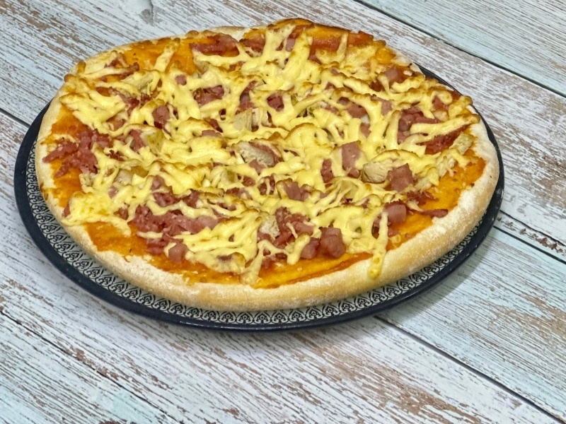 Пицца мясная