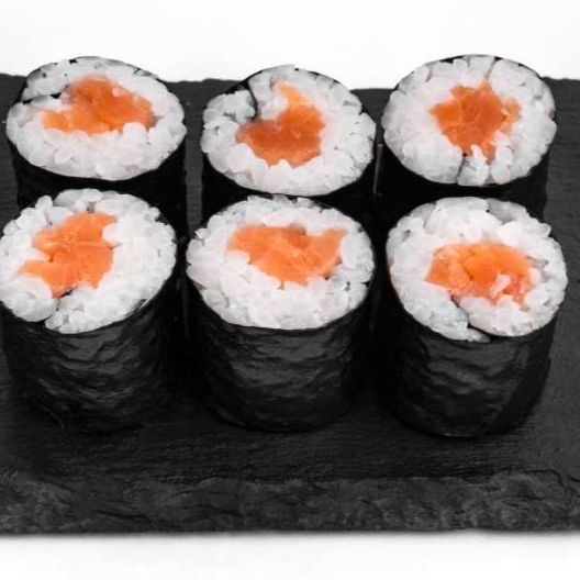 Ролл Хосомаки с лососем
