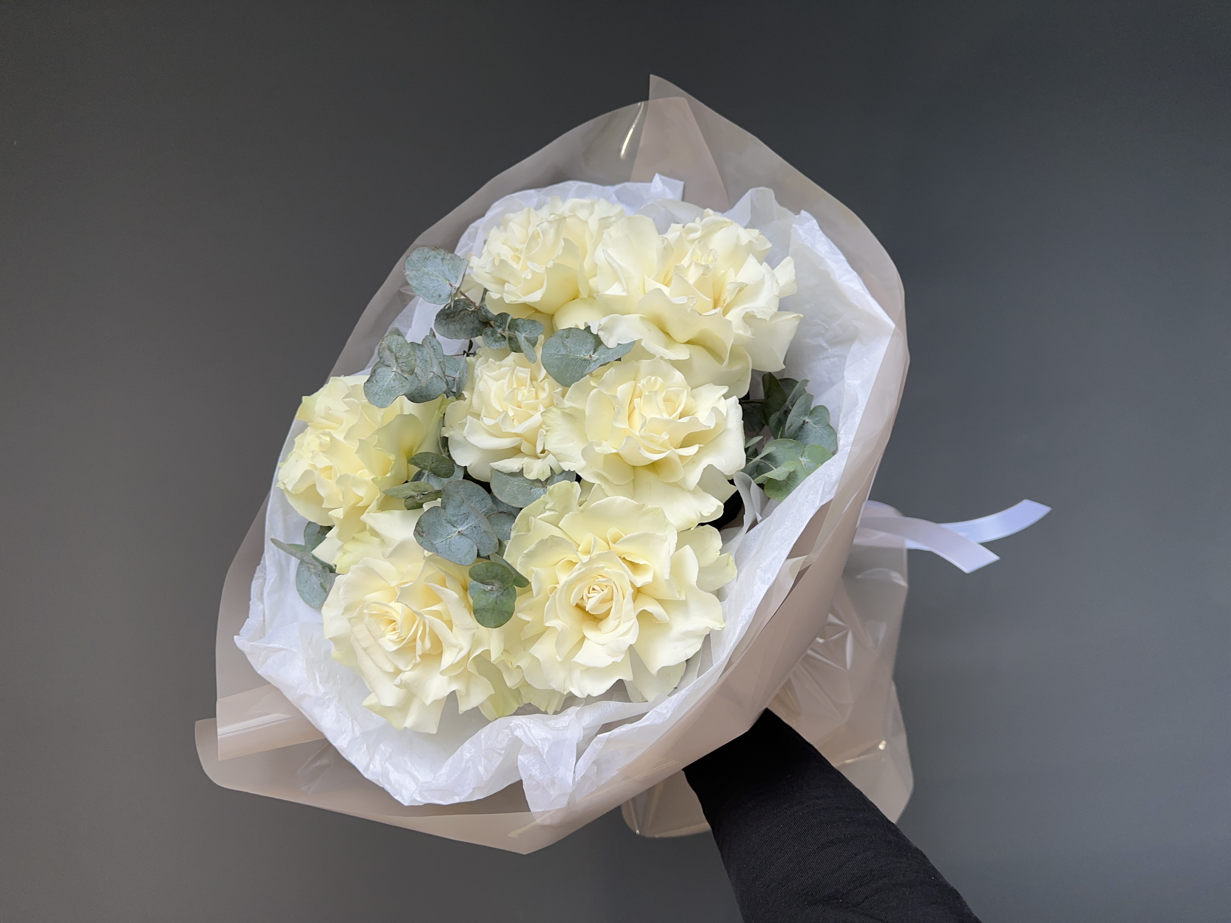 Букет вывернутых роз