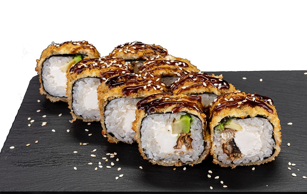 Ролл жареный с угрем