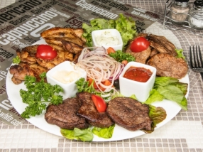 Мясной бунт (блюдо на компанию)