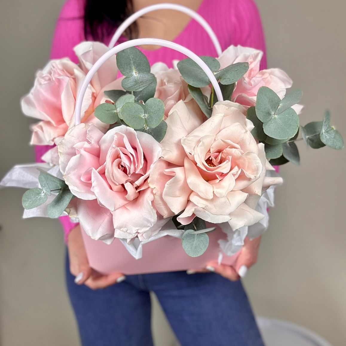 Стильная сумочка Pink Mondial и эвкалипт