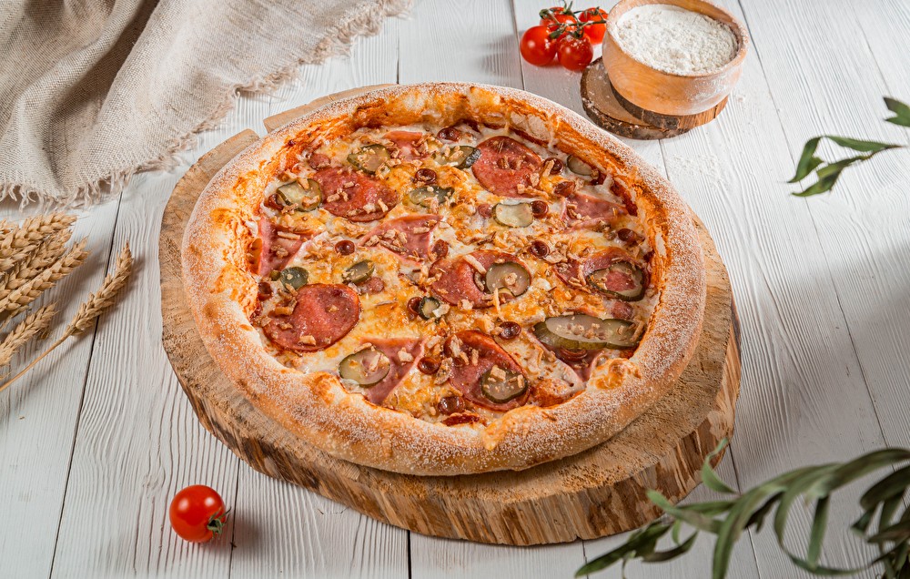 Пицца «Баварская» 33 см