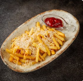 Картофель фри с пармезаном 