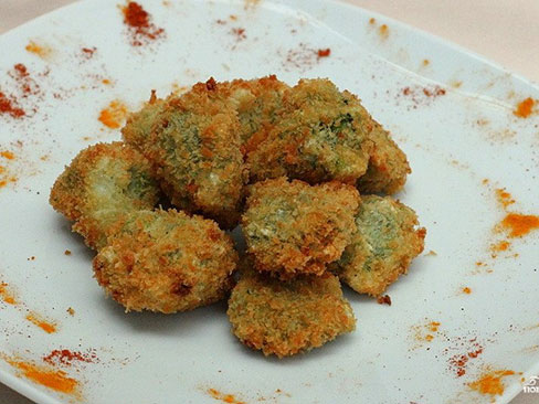 Капуста брокколи жареная