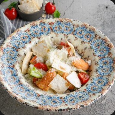 Цезарь по-грузински с цыпленком