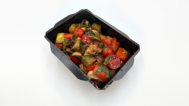 Куриное сотэ с овощами и грибами