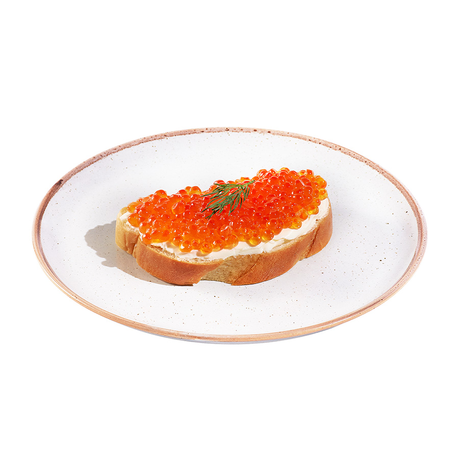 Бутерброд с красной икрой