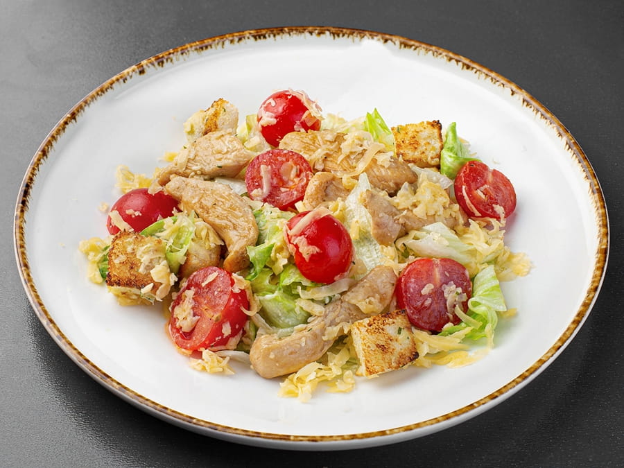 Цезарь с курицей