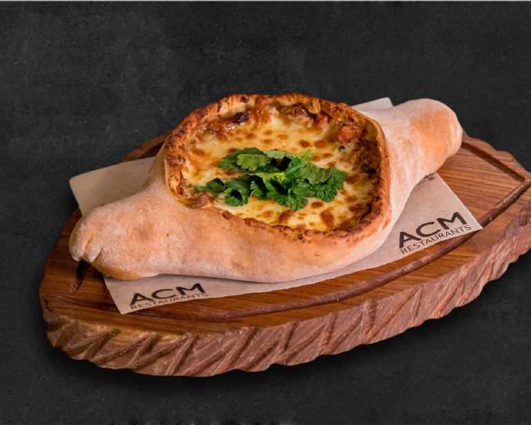 Хачапури с мясом и орехом