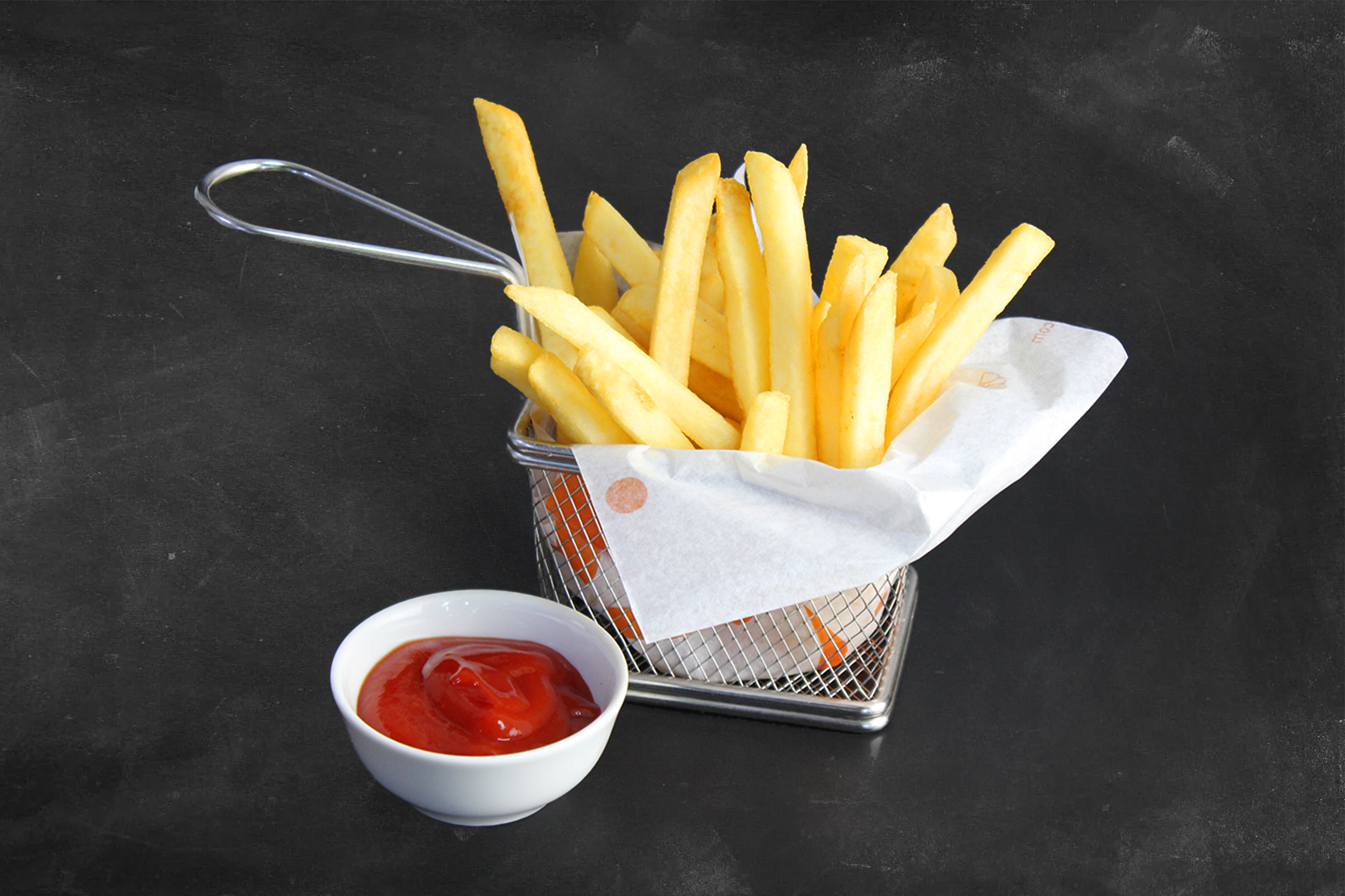 КАРТОФЕЛЬ ФРИ С КЕТЧУПОМ