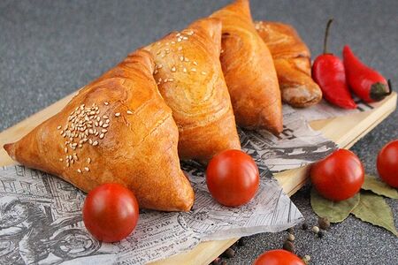 Самса с курицей 120г