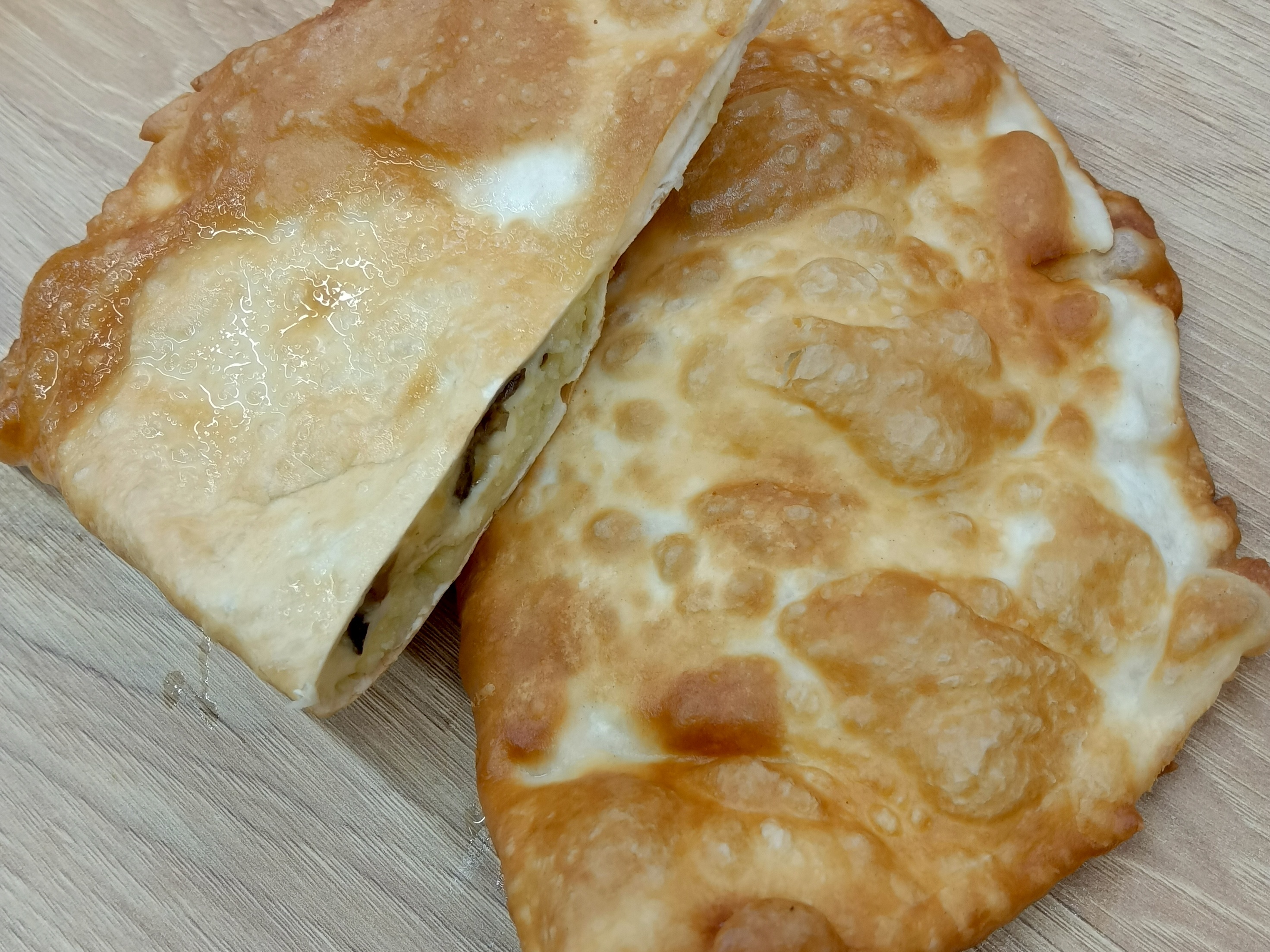 Чебурек картошка грибы