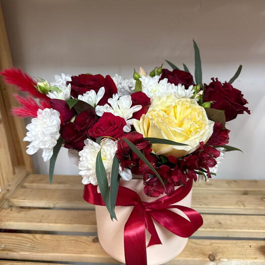 Цветы в коробке Любовь