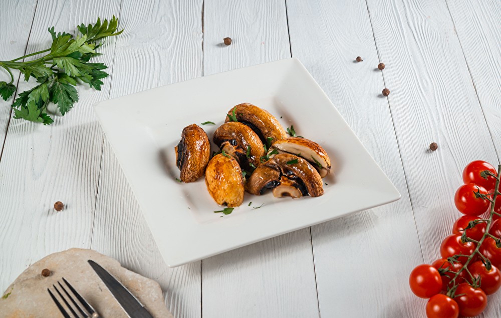 Шампиньоны на мангале