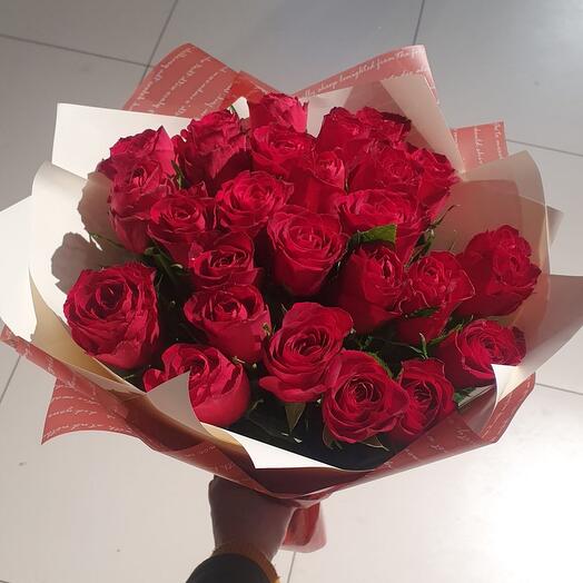 Букет 25 красных роз 45 см