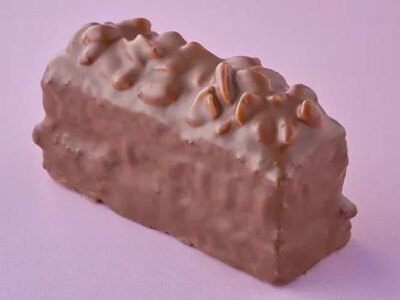 Пирожное Сникерс