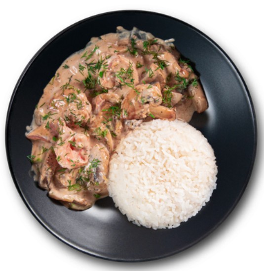 Рис с морепродуктами в сливочном соусе