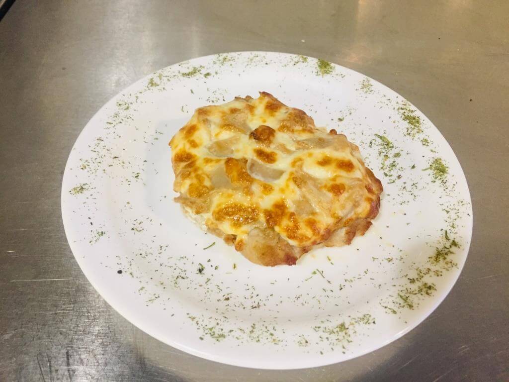 Свинина запеченная с грибами