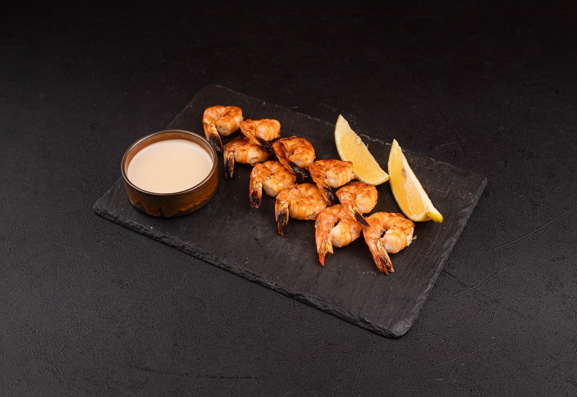 Креветки на мангале