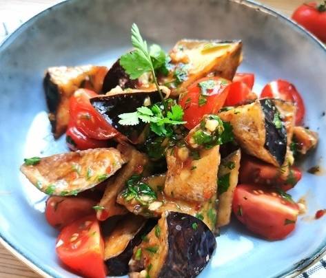 Салат Хрустящий баклажан