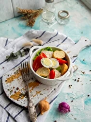 Салат Цезарь с курицей