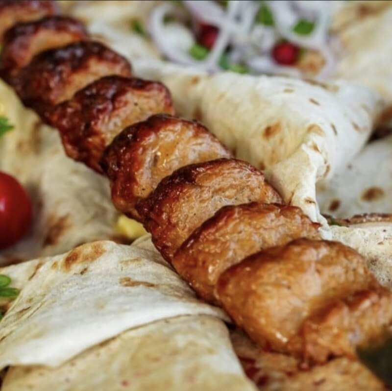 ЛЮЛЯ-КЕБАБ ИЗ КУРИЦЫ