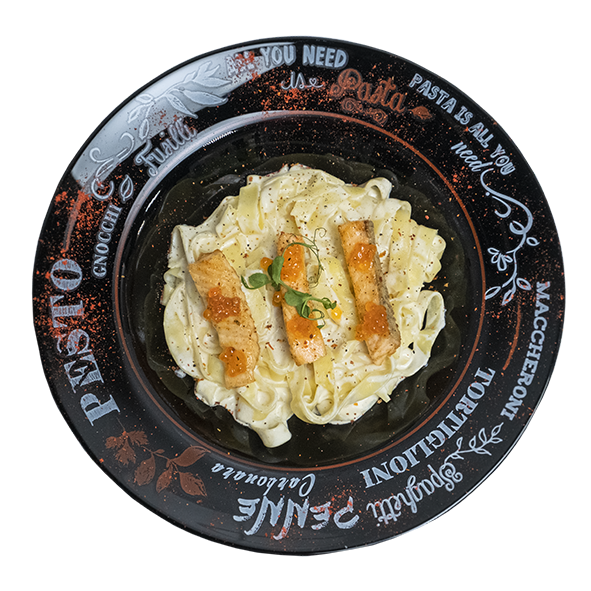 Фетучини с лососем