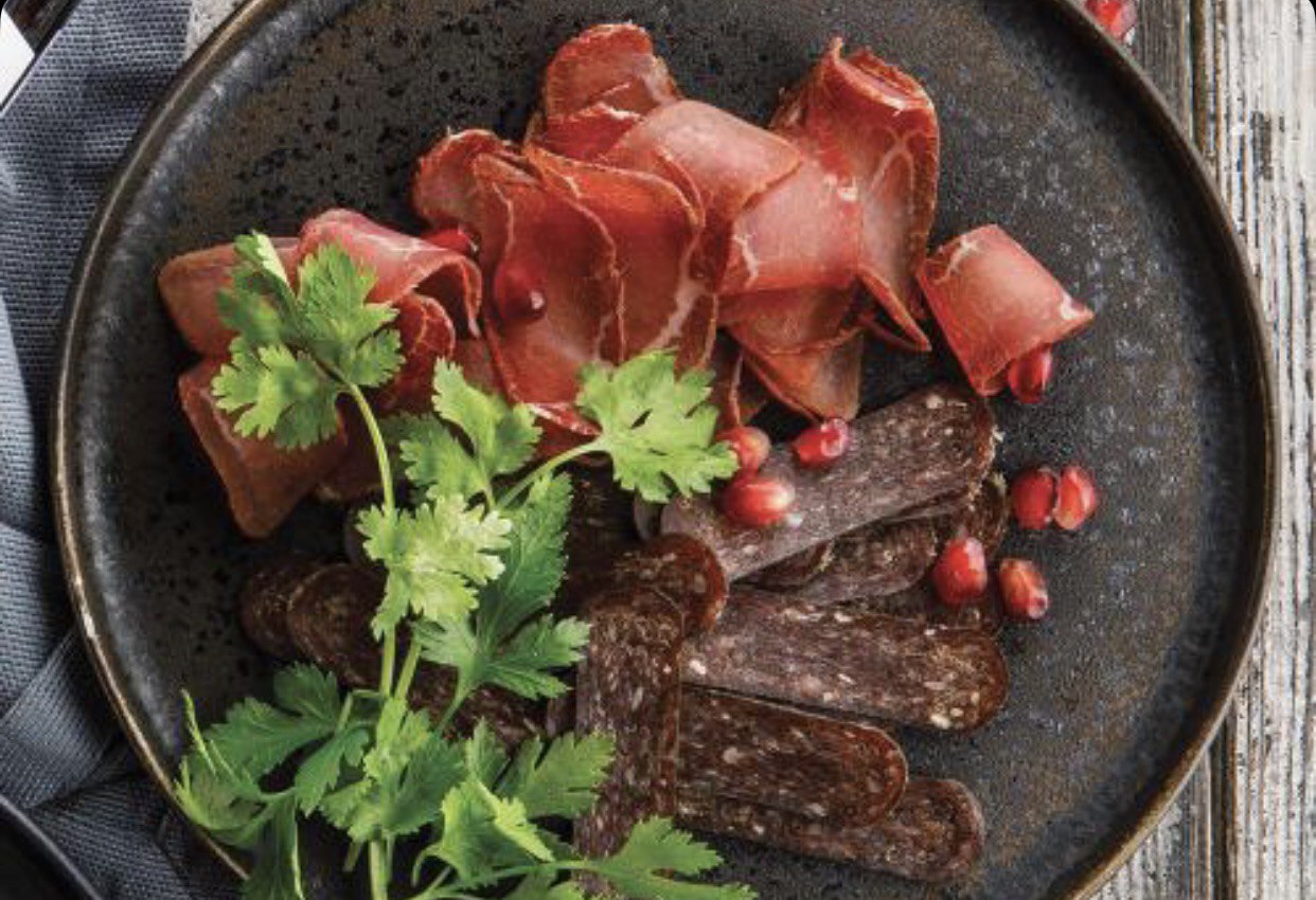 Ассорти мясное