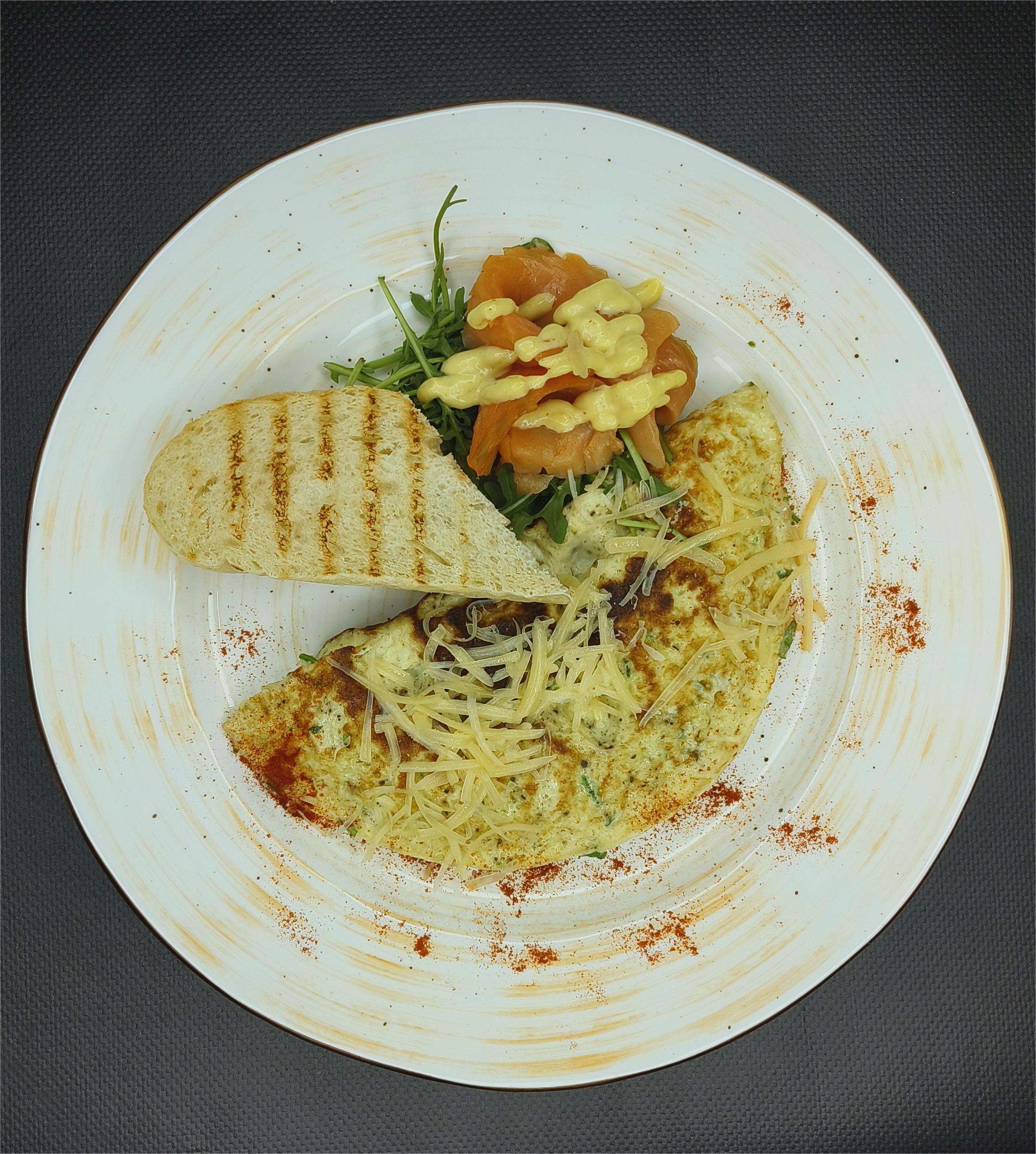 Омлет с форелью