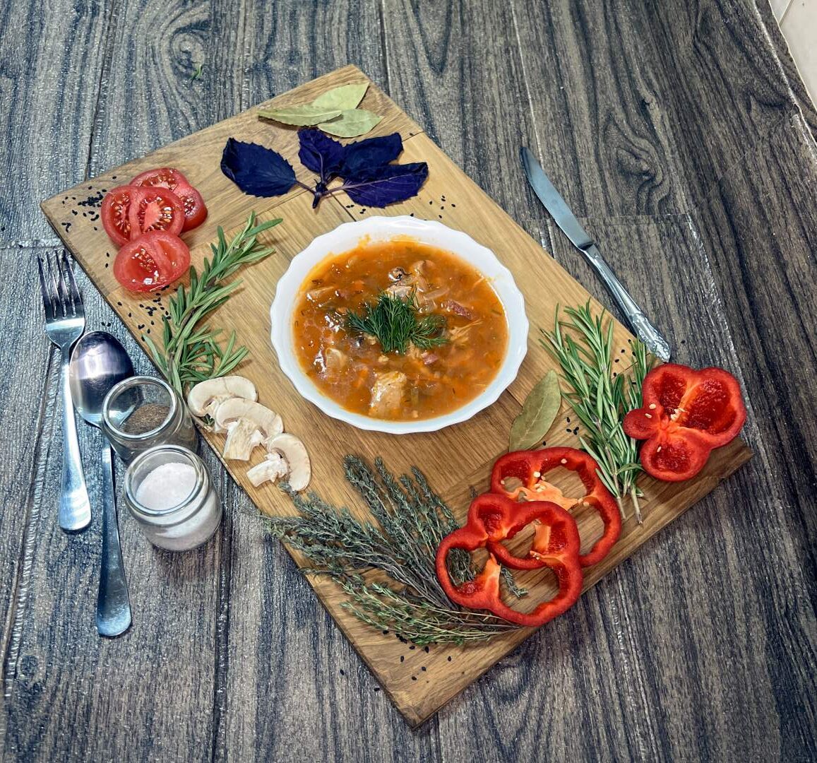 Солянка мясная